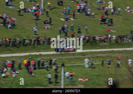 Nikolay Gryazin et Konstantin Aleksandrov de Russie rivalisent avec leur Movisport SRL 12Â° pendant le deuxième jour du Championnat du monde de rallye de la FIA Croatie à Novigrad na Dobri, Croatie sur 24 avril 2021. Photo: Luka Stanzl/PIXSELL Banque D'Images