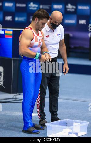 Tin Srbic de Croatie pendant la deuxième journée de qualification de LA coupe du monde de DOBRO 2021., à Osijek, Croatie, sur 11 juin 2021. L'édition 12th de la coupe du monde DE DOBRO en gymnastique accueillera 140 athlètes de 31 pays du mercredi au dimanche (10-13 juin) dans la salle Gradski vrt. Photo: Davor Javorovic/PIXSELL Banque D'Images