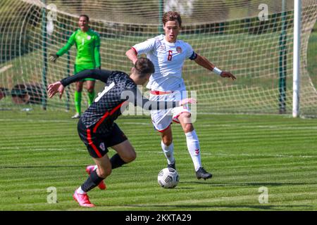 MEDULIN, [CROATIE] - OCTOBRE 08 : le match des U18 de Croatie et des U18 de Danemark au tournoi international de football des moins de 18 ans sur 8 octobre 2021 à Medulin, Croatie. Mikkel Fischer. Photo: Srecko Niketic/PIXSELL Banque D'Images