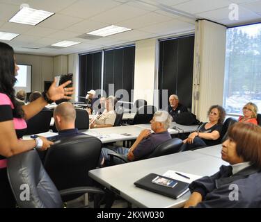 Une formation obligatoire est fournie avant le déploiement. Mississippi, ouragan Isaac. Photographies relatives aux programmes, aux activités et aux fonctionnaires de gestion des catastrophes et des situations d'urgence Banque D'Images