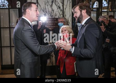 Une conférence de presse a eu lieu à l'hôtel Esplanade après la dixième session de la Commission intergouvernementale croato-russe de coopération économique et scientifique et technique. La session a été co-présidée par le Ministre de l'économie et du développement durable Tomislav Coric et le Ministre russe de l'agriculture Dmitry Patrusev. Photo: Robert Anic/PIXSELL Banque D'Images