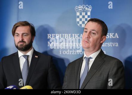 Une conférence de presse a eu lieu à l'hôtel Esplanade après la dixième session de la Commission intergouvernementale croato-russe de coopération économique et scientifique et technique. La session a été co-présidée par le Ministre de l'économie et du développement durable Tomislav Coric et le Ministre russe de l'agriculture Dmitry Patrusev. Photo: Robert Anic/PIXSELL Banque D'Images