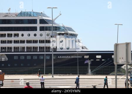 Photo prise sur 19 mai 2022 montre 180 mètres de long croiseur Azamara au port de Sibenik, Croatie. Le croiseur de 180 mètres de long navigue actuellement sous le drapeau de Malte. Photo: Dusko Jaramaz/PIXSELL Banque D'Images