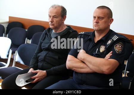 Le procès de Harald Kopitz, accusé de meurtre de ses trois enfants, a commencé au tribunal pénal municipal de Zagreb, en Croatie, sur 7 juin 2022. Un autrichien de 56 ans a tué ses trois enfants dans son appartement de Zagreb à la fin de septembre de l'année dernière. Photo: Goran Stanzl/PIXSELL Banque D'Images