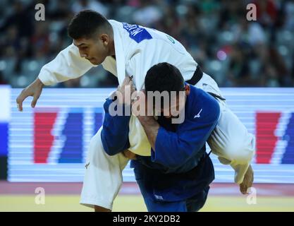 Pedro Medeiros du Brésil dans un combat contre Daniel Cargnin du Brésil dans la catégorie des hommes jusqu'à 73kg au cours du Grand Prix mondial de Zagreb de l'IJF, qui s'est tenu à l'Arena de Zagreb, à Zagreb, en Croatie, sur 16 juillet 2022. Photo: Zeljko Hladika/PIXSELL Banque D'Images