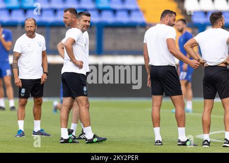 NK Osijek entraîneur en chef Nenad Bjelica pendant une session d'entraînement avant la deuxième manche de qualifications de l'UEFA Europa Conference League, match de 2nd jambes contre le FC Kyzylzhar à Gradski Vrt à Osijek, Croatie sur 27 juillet 2022. Photo: Davor Javorovic/PIXSELL Banque D'Images