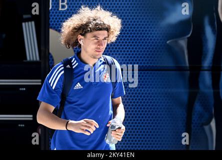 GNK Dinamo Robert Ljubicic vu à l'aéroport international Dr. Franjo Tudjman à Zagreb, Croatie sur 13 septembre 2022. GNK Dinamo se rend en Italie pour le match de l'UEFA Champions League contre l'AC Milan. Photo: Marko Lukunic/PIXSELL Banque D'Images