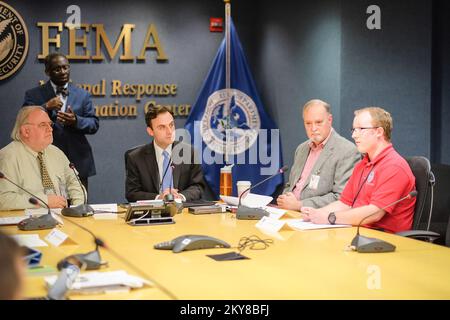 35th anniversaire de la FEMA Speakers Event.. Photographies relatives aux programmes, aux activités et aux fonctionnaires de gestion des catastrophes et des situations d'urgence Banque D'Images