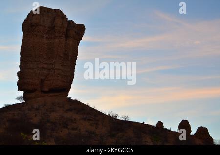 Vingerklip Tall Rock dans le darmaland namibie Afrique Banque D'Images