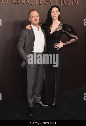 Los Angeles, États-Unis. 30th novembre 2022. Ben Foster et Laura Prepon marchent sur le tapis rouge lors de la première pour Apple Original films “Emancipation” au Regency Village Theatre de Los Angeles, CA sur 30 novembre 2022. (Photo de Scott Kirkland/Sipa USA) crédit: SIPA USA/Alay Live News Banque D'Images