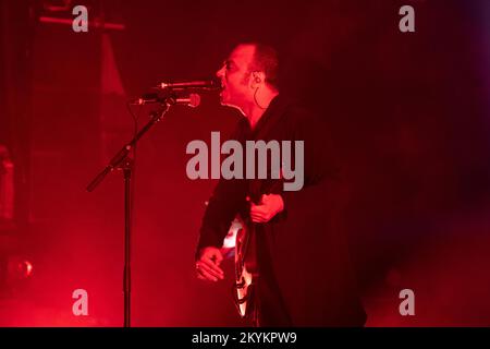 Oslo, Norvège. 30th novembre 2022. Le groupe d'avant-garde suisse-américain zeal & ardor joue un concert à Rockefelle à Oslo. Ici, le chanteur et guitariste Manuel Gagneux est vu en direct sur scène. (Crédit photo : Gonzales photo/Alamy Live News Banque D'Images