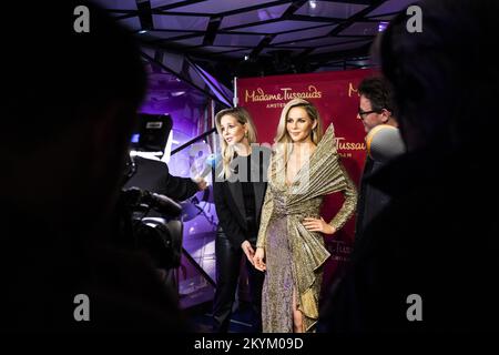 AMSTERDAM - Chantal Janzen dévoile sa propre figurine en cire dans Madame Tussauds. ANP EVA PLEVIER pays-bas sortie - belgique sortie Banque D'Images