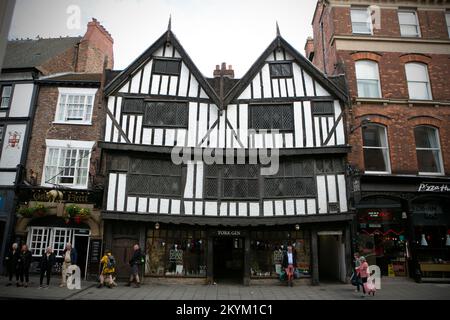 Herbert House, 14 pavé à York, North Yorkshire. L'un des bâtiments Tudor les plus connus de York , l'un des nombreux bâtiments historiques étonnants à ouvrir Banque D'Images