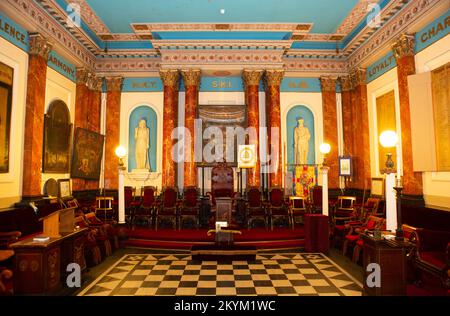 The Lodge Room (anciennement connu sous le nom de Temple) à Duncombe place Lodge 236, Duncombe place, est le plus ancien Freemasons Lodge à York, North York Banque D'Images