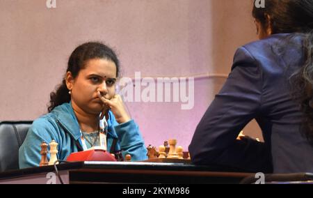 Kolkata, Inde. 01st décembre 2022. Anna Ushenina, de l'Ukraine, gagne contre Nana Dzagnidze, de Géorgie, dans le tournoi féminin de jeu rapide Tata Steel Chess India. (Photo de Sayantan Chakraborty/Pacific Press) crédit: Pacific Press Media production Corp./Alay Live News Banque D'Images