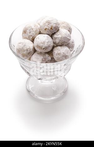 petits gâteaux de boules de neige faits maison, petits gâteaux mexicains de mariage Banque D'Images