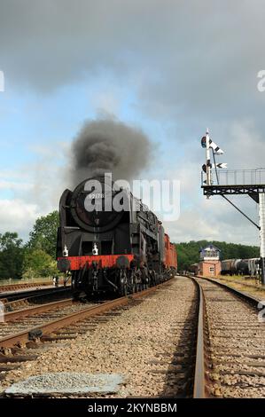 '92212' fonctionnant comme '92178' aux Sidings de Swithland avec un mélange de marchandises. Banque D'Images