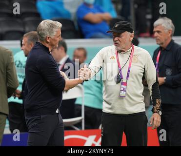 1 décembre 2022, stade Al Bayt, Doha, QAT, Coupe du monde FIFA 2022, Groupe E, Costa Rica contre Allemagne, dans la photo Bastian Schweinsteiger avec Hermann Gerland Banque D'Images