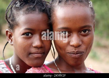 Portrait des filles, des gens ordinaires, Éthiopie Banque D'Images