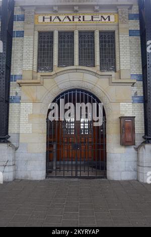 La seule station Art Nouveau des pays-Bas, Haarlem Station, pays-Bas Banque D'Images