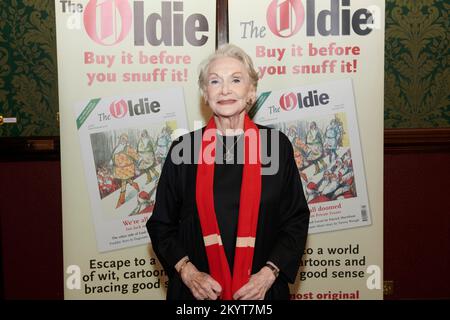 Siân Phillips au prix Oldie de l'année 2022 Banque D'Images