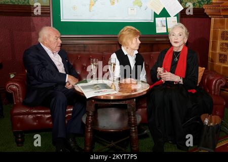 Timothy West, Prunella Scales et Siân Phillips aux Oldie of the Year Awards 2022 Banque D'Images