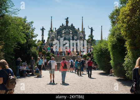 Isola Bella Lac majeur, vue en été sur le Teatro Massimo - le célèbre jardin en terrasse à Isola Bella, les îles Borromeo, le Lac majeur, Italie Banque D'Images