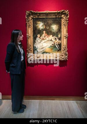 Londres Royaume-Uni 02 déc 2022 Jean-François de Troy le Reading Party signé et daté 'de TROY / 1735' (en bas à gauche) huile sur toile est GBP 2 000 000 – GBP 3 000 000.Old Masters Evening sale, Christies Londres 8 décembre 2022 Pau Banque D'Images