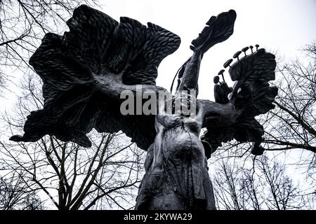 AMSTERDAM - le Monument de Besef sur le Surinameplein à l'occasion de la journée internationale pour l'abolition de l'esclavage. Le plan est que huit ministres, dont Mark Rutte lui-même, s'excusent pour le passé esclavagiste à divers endroits dans le monde sur 19 décembre. ANP REMKO DE WAAL pays-bas hors - belgique hors Banque D'Images