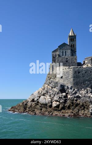 Église San Pietro, Porto Venere, Cinque Terre, province de la Spezia, Ligurie, Italie Banque D'Images