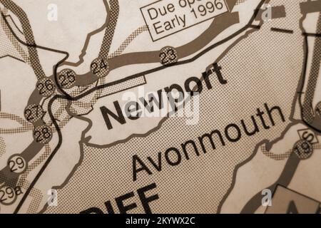 Newport, Royaume-Uni carte de l'atlas nom de ville - sépia Banque D'Images