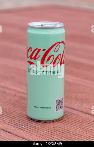 Thessalonique, Grèce - 28 septembre 2022: Coca-Cola avec stévia en Grèce. Banque D'Images