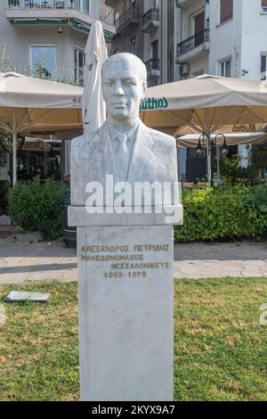 Thessalonique, Grèce - 29 septembre 2022 : buste d'Alexandros Petridis. Banque D'Images