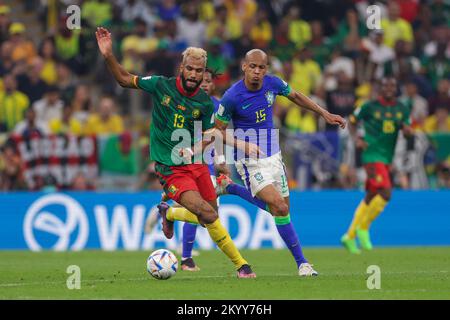 Lusail, Catar. 02nd décembre 2022. Moting et Fabinho lors d'un match entre le Cameroun et le Brésil, valable pour la phase de groupe de la coupe du monde, qui s'est tenue au stade national de Lusail à Lusail, au Qatar. Crédit: Richard Callis/FotoArena/Alamy Live News Banque D'Images