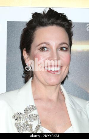 Beverly Hills, États-Unis. 01st décembre 2022. LOS ANGELES - DEC 1: Olivia Colman à l'Empire de la lumière première de Los Angeles au Samuel Goldwyn Theatre sur 1 décembre 2022 à Beverly Hills, CA (photo par Katrina Jordanie/Sipa USA) crédit: SIPA USA/Alay Live News Banque D'Images