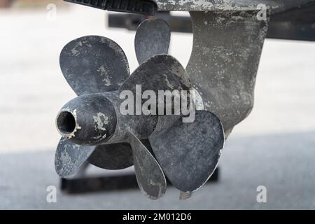 Image de l'ancienne turbine de propulseur de bateau en métal rouillé Banque D'Images