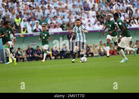 LUSAIL CITY, QATAR - NOVEMBRE 22 : Lionel Messi de l'Argentine en action pendant la coupe du monde de la FIFA Qatar 2022 Groupe C match entre l'Argentine et l'Arabie Saoudite au stade Lusail sur 22 novembre 2022 à Lusail City, Qatar. (Photo d'Amin Jalali/ATPImages) (JAMAI Amin / ATP / SPP) Banque D'Images