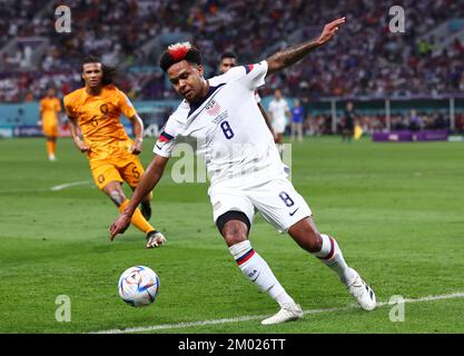 Doha, Qatar, 3rd décembre 2022. Weston McKennie des États-Unis en action lors du match de la coupe du monde de la FIFA 2022 au stade international Khalifa, Doha. Le crédit photo devrait se lire: David Klein / Sportimage Banque D'Images