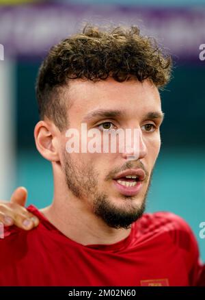 Strahinja Erakovic en Serbie avant le match G de la coupe du monde de la FIFA au stade 974 à Doha, au Qatar. Date de la photo: Vendredi 2 décembre 2022. Banque D'Images