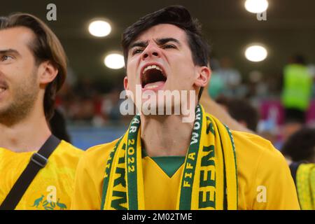 AR Rayyan, Qatar. 03rd décembre 2022. Fan australien avant la coupe du monde de la FIFA, Qatar 2022 tour de 16 match entre l'Argentine et l'Australie au stade Ahmad Bin Ali, AR-Rayyan, Qatar, le 3 décembre 2022. Photo de Peter Dovgan. Utilisation éditoriale uniquement, licence requise pour une utilisation commerciale. Aucune utilisation dans les Paris, les jeux ou les publications d'un seul club/ligue/joueur. Crédit : UK Sports pics Ltd/Alay Live News Banque D'Images