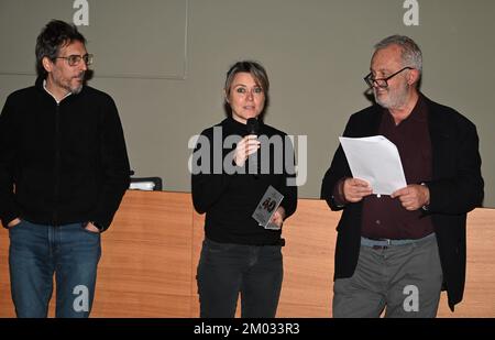 Torinoi, Italie Festival du film de Turin édition 40th cérémonie de remise des prix Photocall en photo:LOLA Quivoron, directrice DU RODÉO, recueille Giogia Fassiano of Wonder Pictures Productions Prix spécial du jury Concours International de longs métrages Banque D'Images