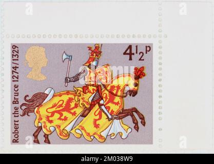 Photo d'un timbre-poste britannique Robert The Bruce Medieval Warriors série 1974 Banque D'Images