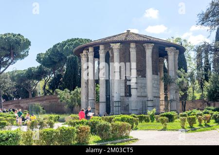 Le temple d'Hercule Victor (Tempio di Ercole Vincitore), Piazza della Bocca della Verità, Forum Boarium, Ripa, Rome (Roma), région du Latium, Italie Banque D'Images