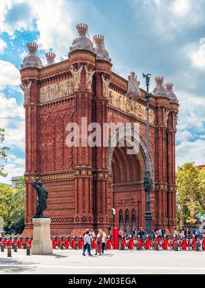Arco de Triunfo de Barcelona et Promenade Passeig de Lluis Companys, Barcelone, Catalogne, Espagne, Europe Banque D'Images