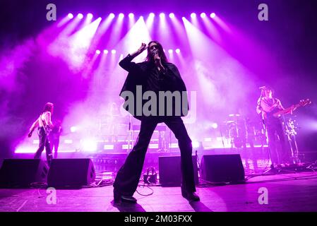 Brixton, Londres, Royaume-Uni. 03rd décembre 2022. Le groupe de rock Blossoms se produit en concert au O2 Academy Brixton, Londres. Crédit : John Barry/Alay Live News Banque D'Images