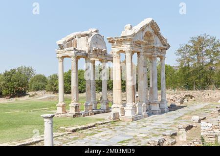 Le Tetrapylon unique d'Aphrodisias Banque D'Images