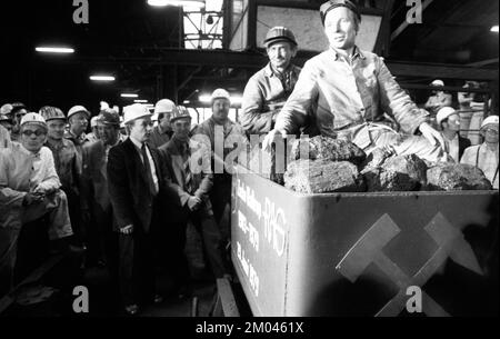 Avec le dernier chien, la mine de charbon Waltrop a mis fin à son alimentation en charbon dans le champ de houille le 29.06.1979 à Dortmund-Waltrop, DEU, Allemagne, Dortmund, Europe Banque D'Images