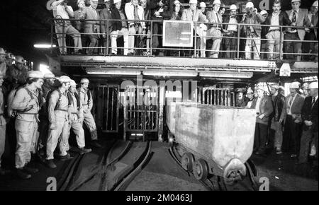 Avec le dernier chien, la mine de charbon Waltrop a mis fin à son alimentation en charbon dans le champ de houille le 29.06.1979 à Dortmund-Waltrop, DEU, Allemagne, Dortmund, Europe Banque D'Images