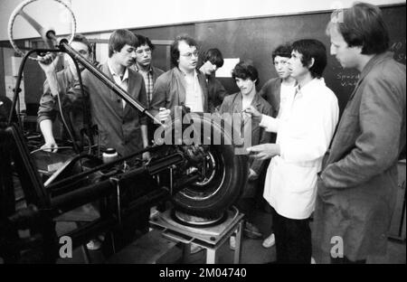 Cours dans une école professionnelle en juillet 1981, Allemagne, Europe Banque D'Images