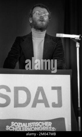 Le congrès étudiant Education démocratique de la jeunesse socialiste allemande des travailleurs (SDAJ) orientée vers le DKP, le 01.03.1975 à Brême.Uwe Knickrehm, Allemagne, E Banque D'Images